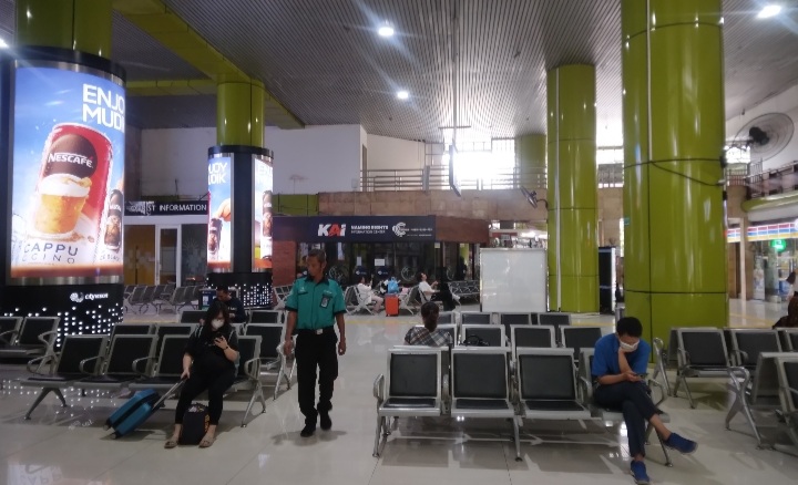 Situasi Stasiun Gambir. (Indonesiaglobe/Mufit)