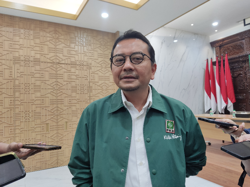 Wakil Sekjen PKB Syaiful Huda Memberikan Keterangan Pers di Kantor DPP PKB. (Foto/sinarharapan.com/Ahda Bayhaqi)