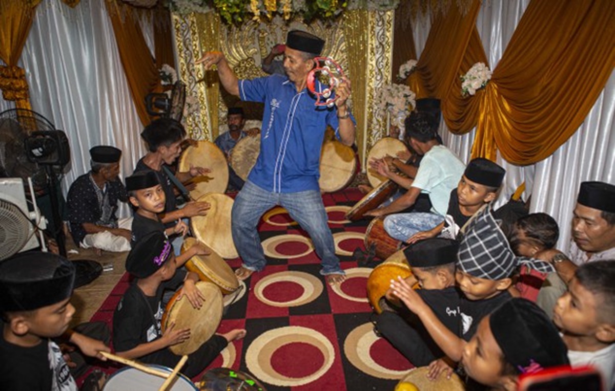 Parrawana kebiasaan Suku Mandar menyambut Ramadhan (Foto/Benar News)
