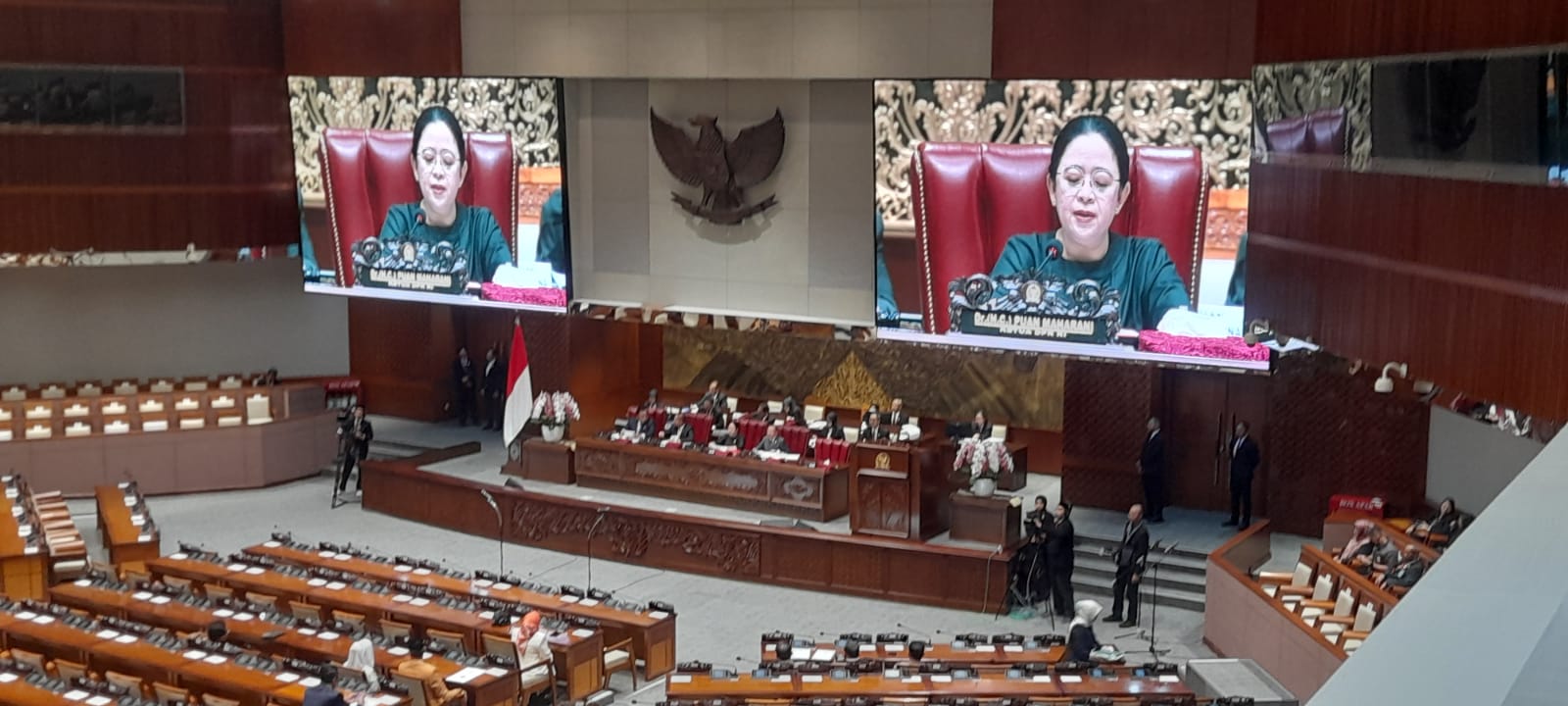 Ketua DPR RI Puan Maharani pimpinan rapat paripurna. (Foto: Indonesiaglobe/Ahda Bayhaqi)
