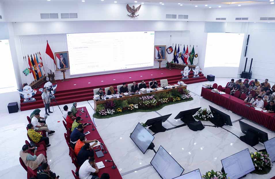 Suasana rapat pleno rekapitulasi hasil perhitungan suara tingkat Papua Pegunungan di  Gedung KPU, Jakarta, Rabu, 20/3/2024). (IndonesiaGlobe/Oke Atmaja)