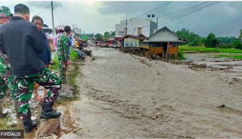 Banjir lahar dingin (Foto/Fidaus-BBC Indonesia)