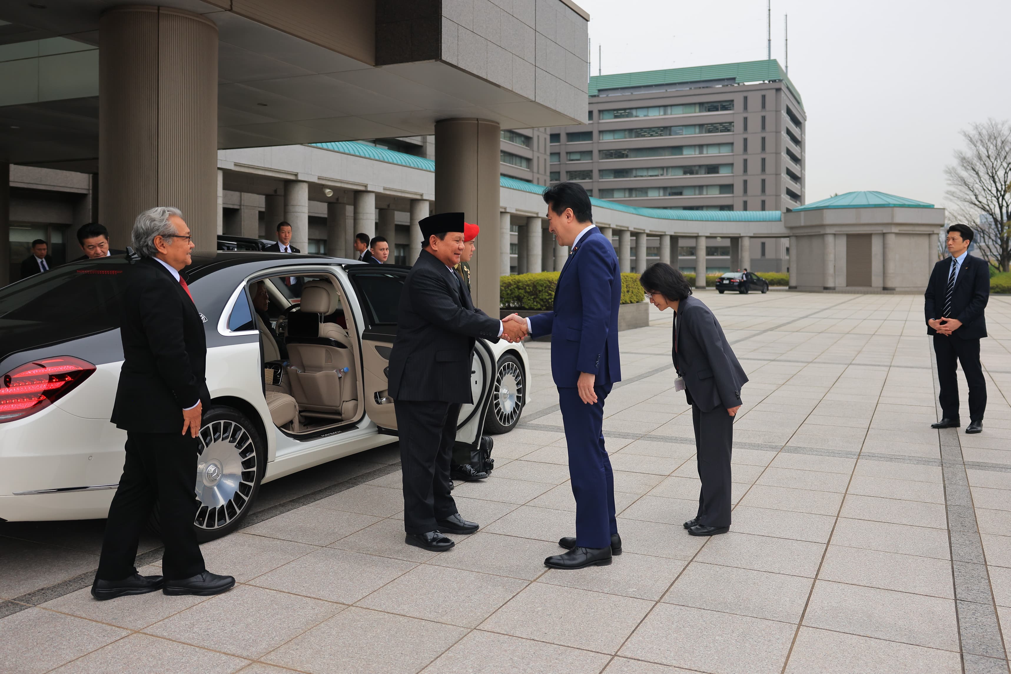 Menteri Pertahanan (Menhan) RI Prabowo Subianto bertemu dengan Menhan Jepang Kihara Minoru. (Foto/Kemenhan).