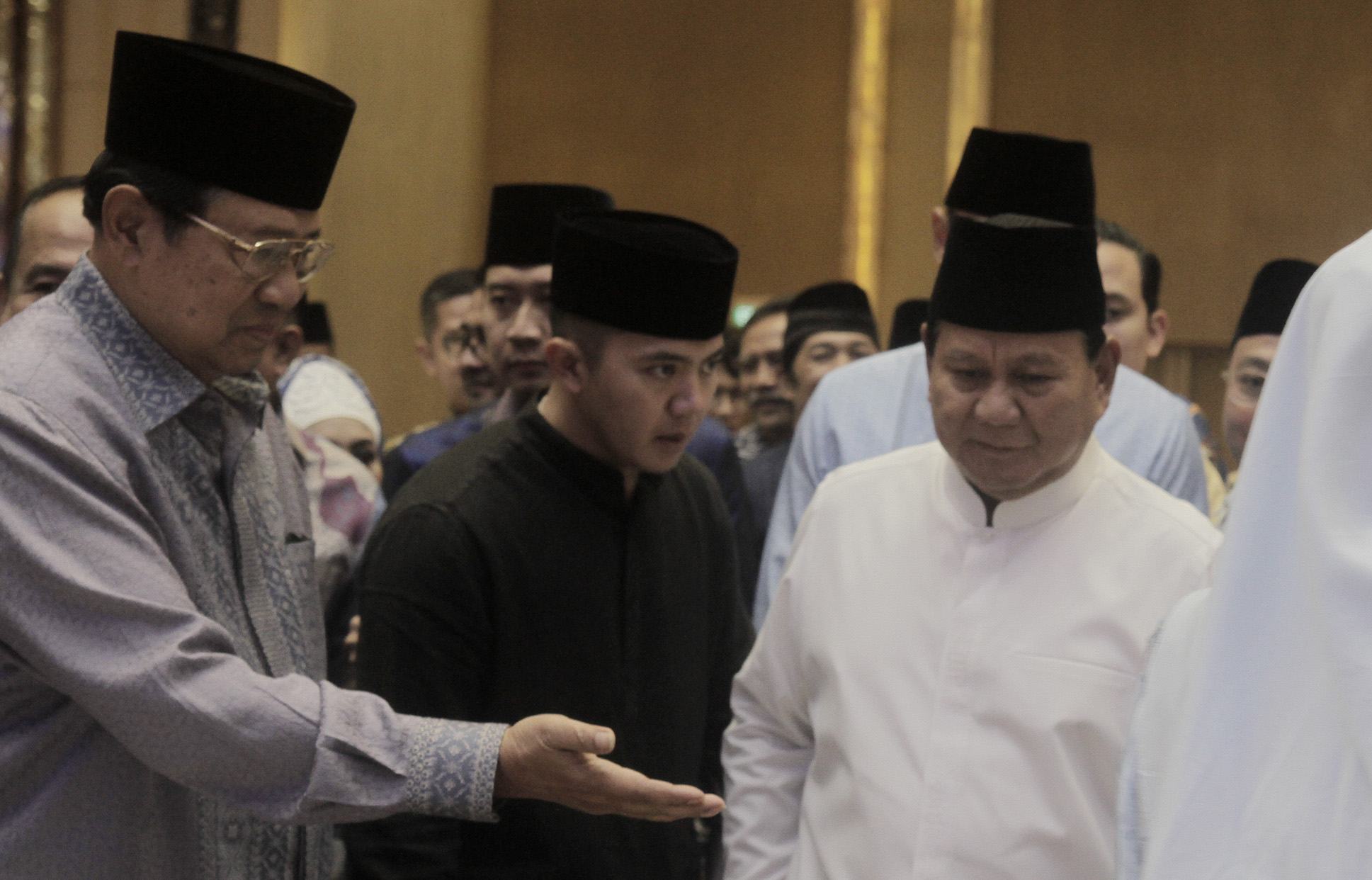 Susilo Bambang Yudhoyono (kiri) dan Prabowo Subianto (kanan) saat buka puasa Partai Demokrat. (BeritaNasional/Oke Atmaja)