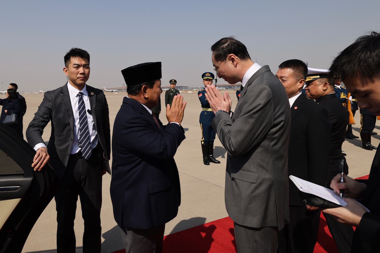 Menteri Pertahanan Prabowo Subianto saat tiba di China. (Foto/Gerindra)