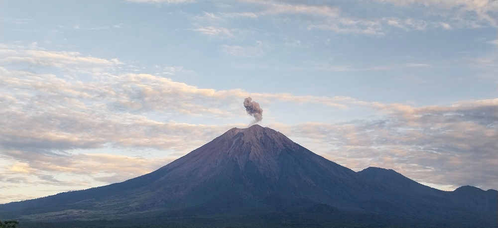 Erupsi Gunung Semeru. (Foto/Dokumentasi Magma)