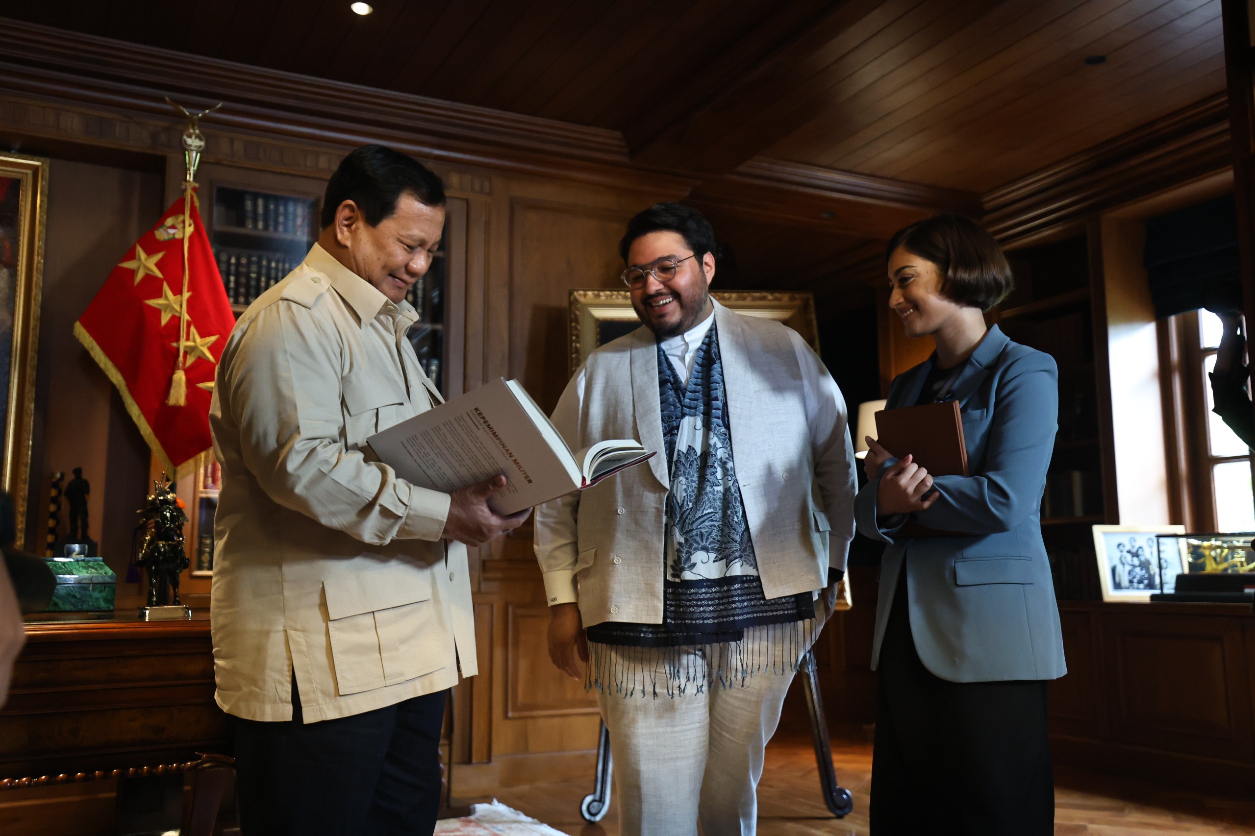 Presiden terpilih Prabowo Subianto saat melakukan wawancara dengan wawancara dengan media Al Jazeera. (Foto/Tim Prabowo)