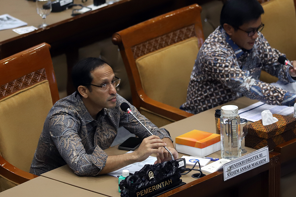 Mendikbudristek Dikti Nadiem Makarim saat menghadiri rapat kerja Komisi X DPR. (BeritaNasional/Elvis Sendouw)