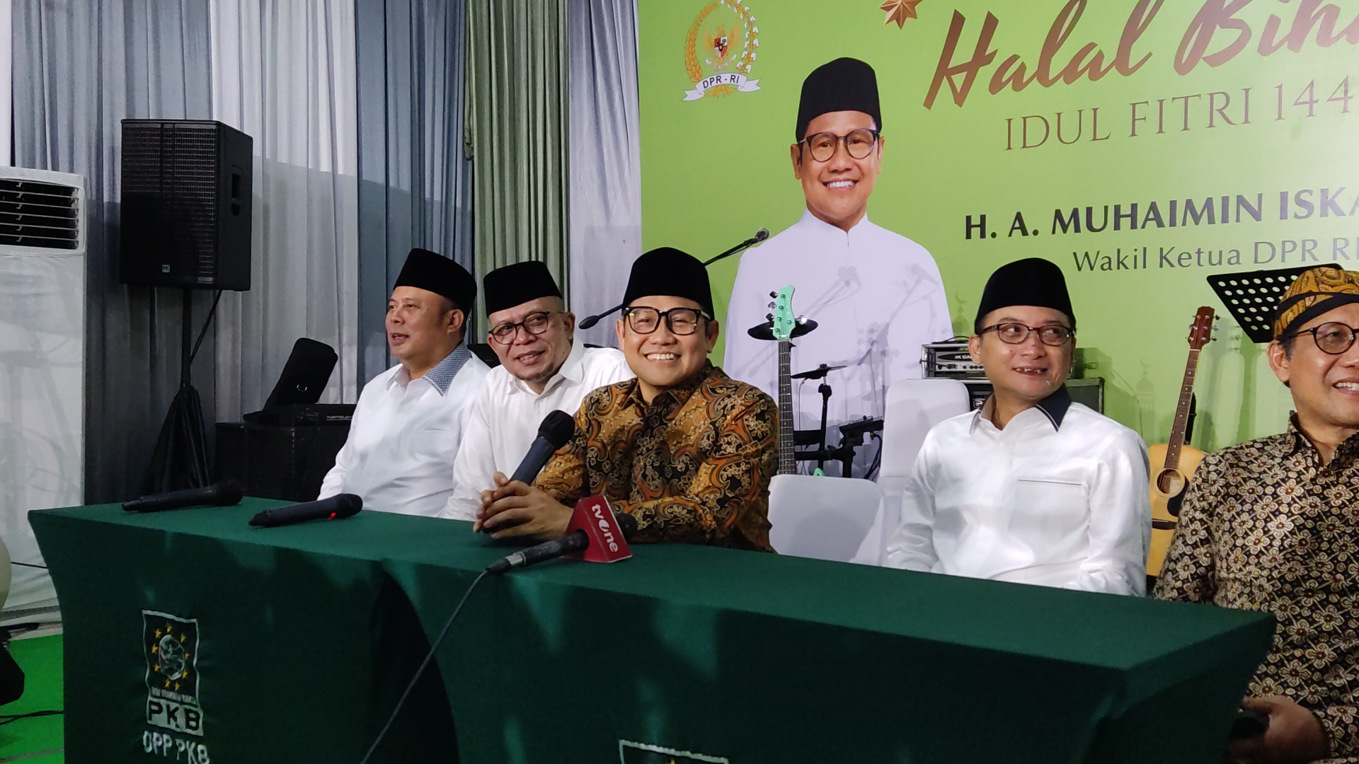 Ketua Umum PKB Muhaimin Iskandar (tengah). (BeritaNasional/Oke Atmaja).