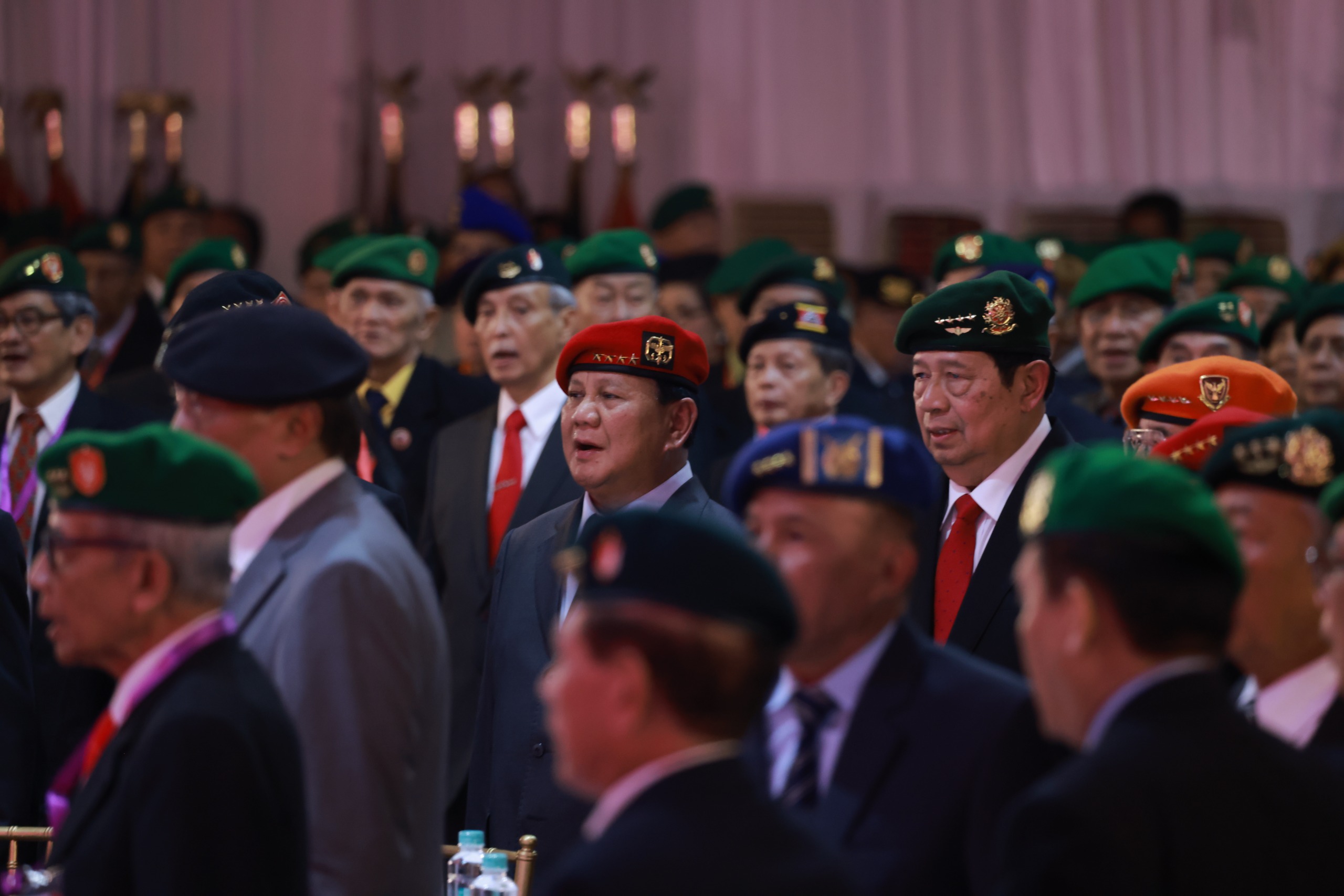 Menteri Pertahanan Prabowo Subianto turut menghadiri 'Silaturahmi Halal Bihalal dan Syukuran Abituren Akabri 1971-1975. (Foto/Tim Prabowo)