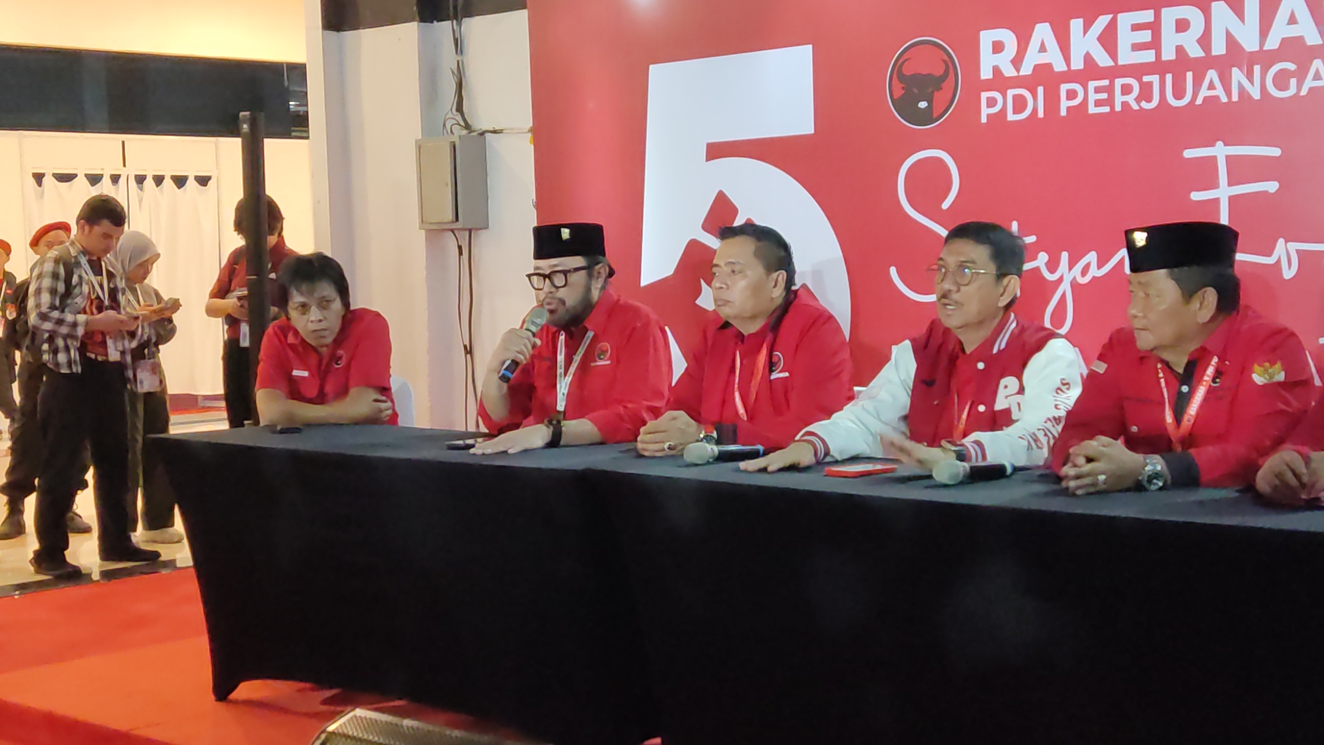 Ketua DPD PDI Perjuangan Jawa Barat Ono Surono. (Foto/Ahda Bayhaqi)