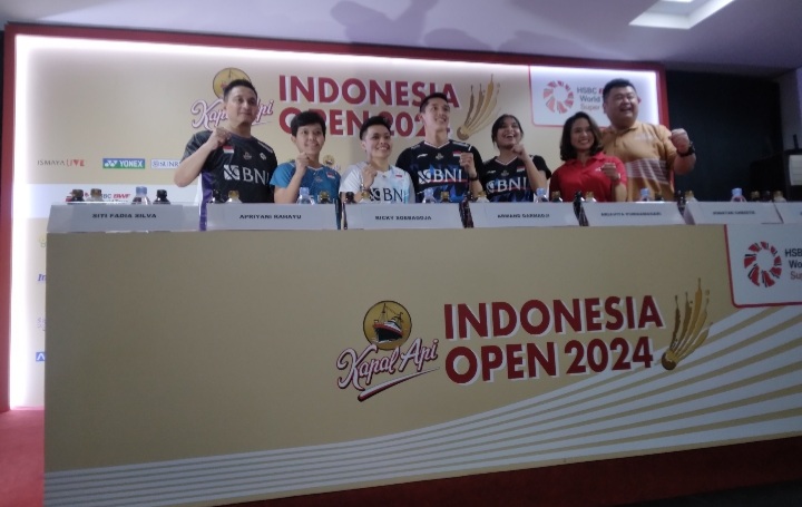 Tim bulu tangkis Indonesia yang akan turun di turnamen Indonesia Open 2024. (BeritaNasional/Mufit)