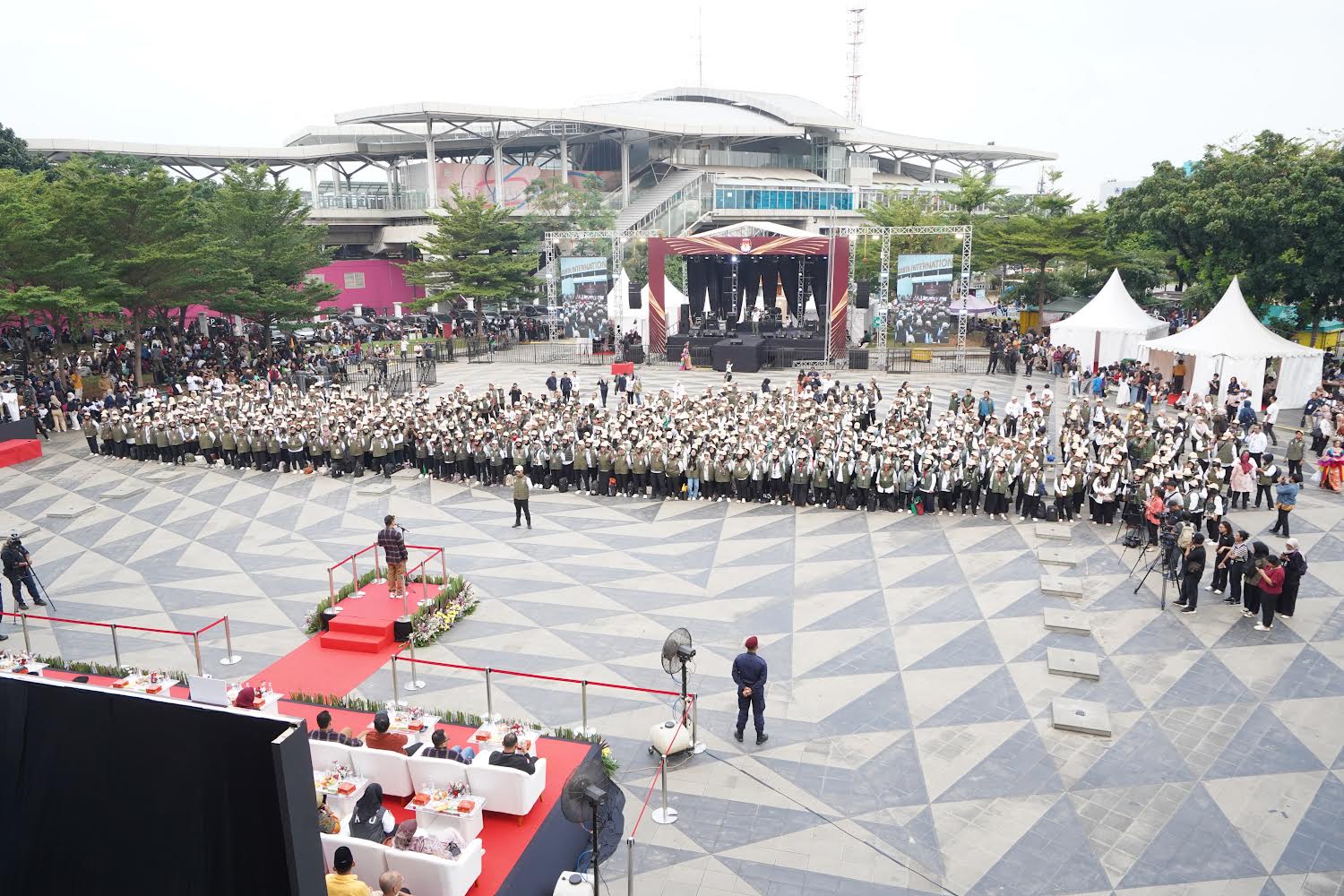 KPU DKI Jakarta melantik 29.315 petugas pemutakhiran data pemili. (Foto/Dok KPU).