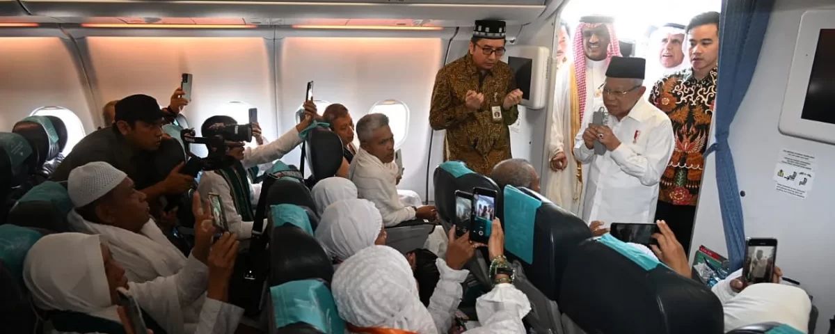 Wakil Presiden (Wapres) K.H. Ma’ruf Amin melepas Jemaah Haji Solo. (Foto/wapresri).