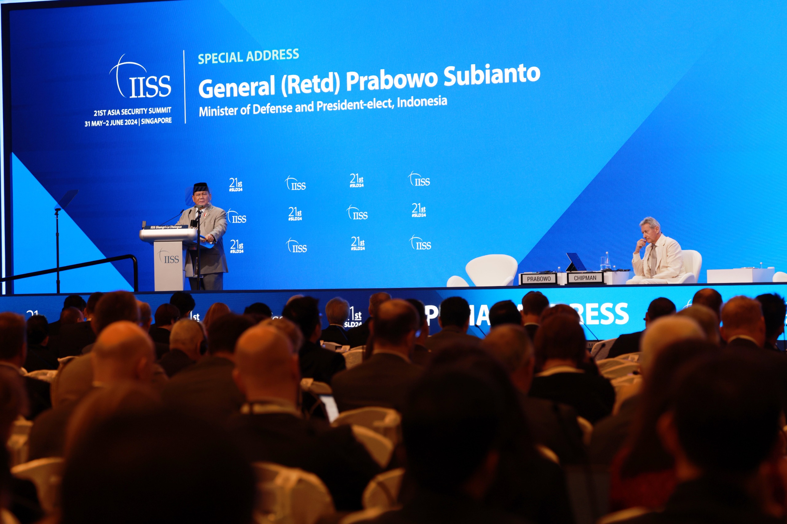 Presiden Terpilih Indonesia Prabowo Subianto saat menjadi pembicara di acara IISS Shangri-La Dialogue ke-21 yang digelar di Singapura, Sabtu (1/6).