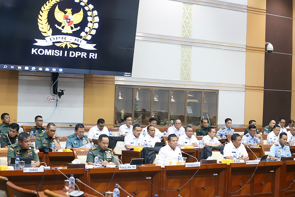 Rapat kerja komisi I bersama Kemenhan dan TNI bahas RAPBN 2025. (BeritaNasional/Elvis Sendouw)