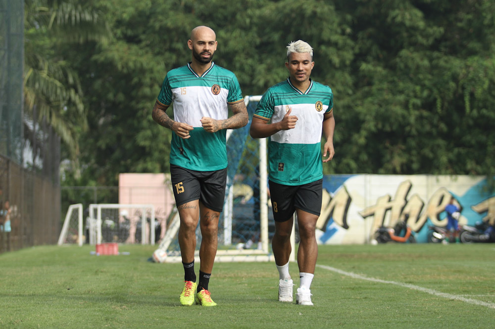 Pemain asing PSS asal Brasil mulai menjalani latihan. (Foto/Liga Indonesia Baru).