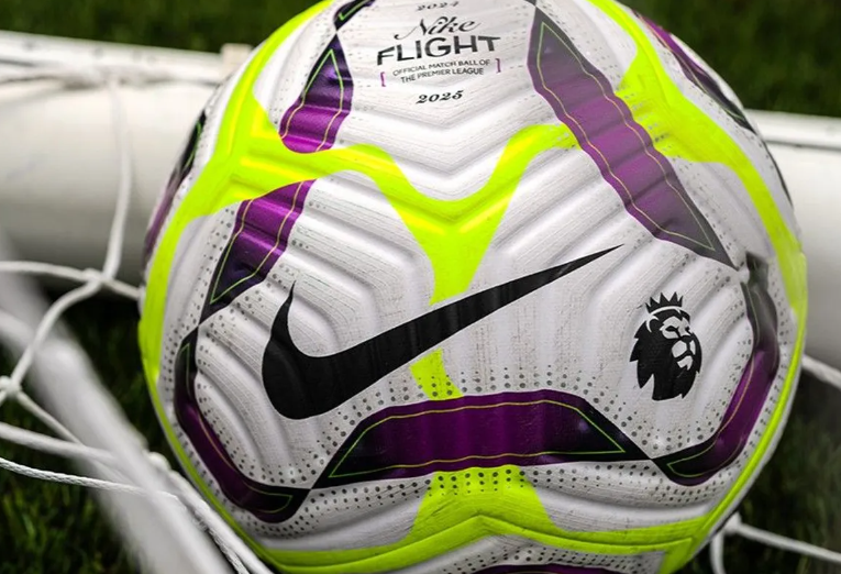 Bola Nike Flight. (Foto/Premier League)