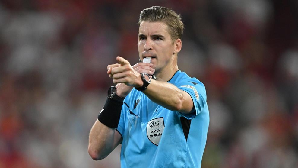 Wasit asal Prancis, Francois Letexier. (Foto/uefa.com)