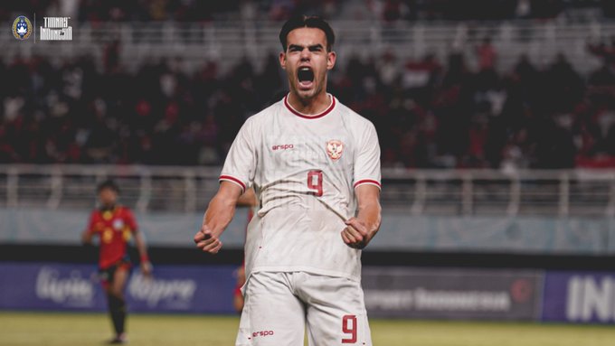 Penggawa Timnas U-19 Indonesia Raven merayakan gol ke gawang Timor Leste. (Foto/Akun X Timnas Indonesia)