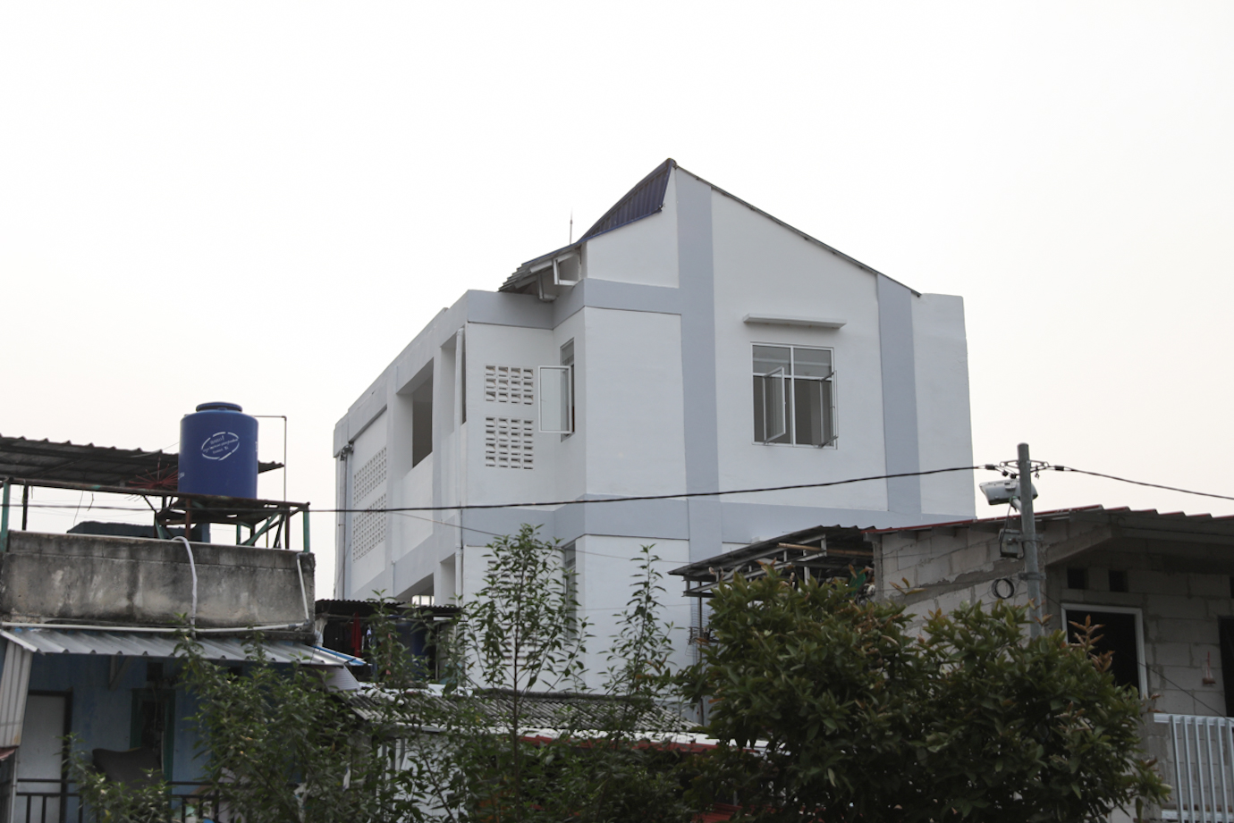 Rumah Barokah ini dibangun dengan konsep hunian vertikal. (Foto/beritajakarta).
