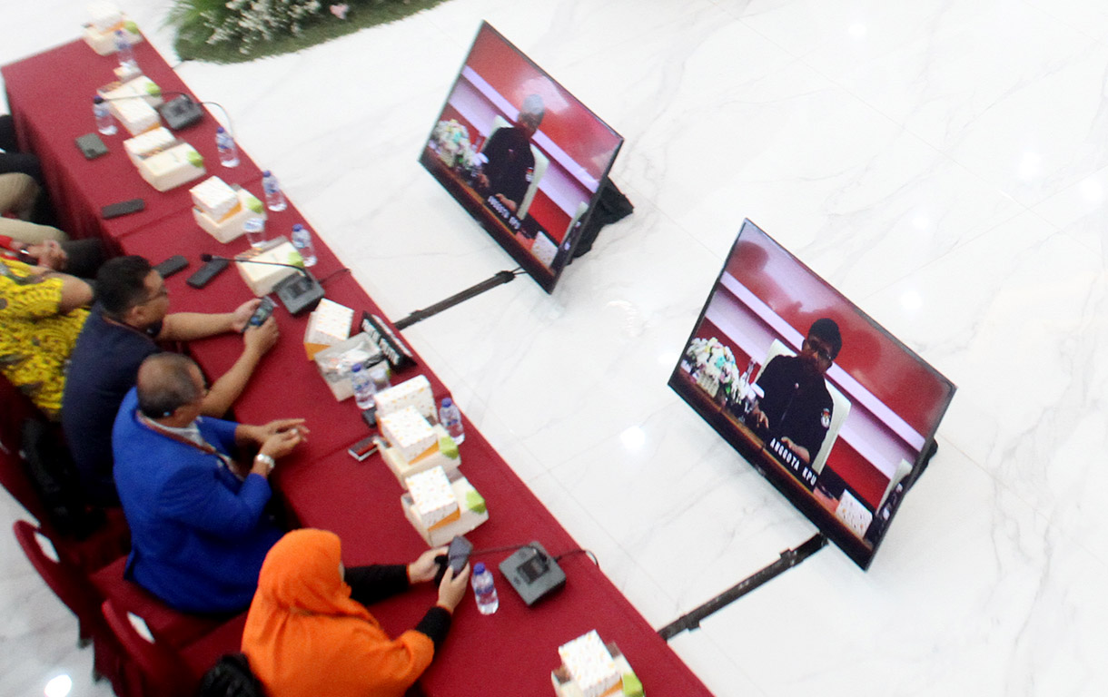 Suasana rapat pleno penetapan perolehan kursi dan calon terpilih anggota DPR dan DPD Pemilu 2024 di Gedung KPU, Jakarta, Rabu (31/7/2024).  (BeritaNasional.com/Oke Atmaja)