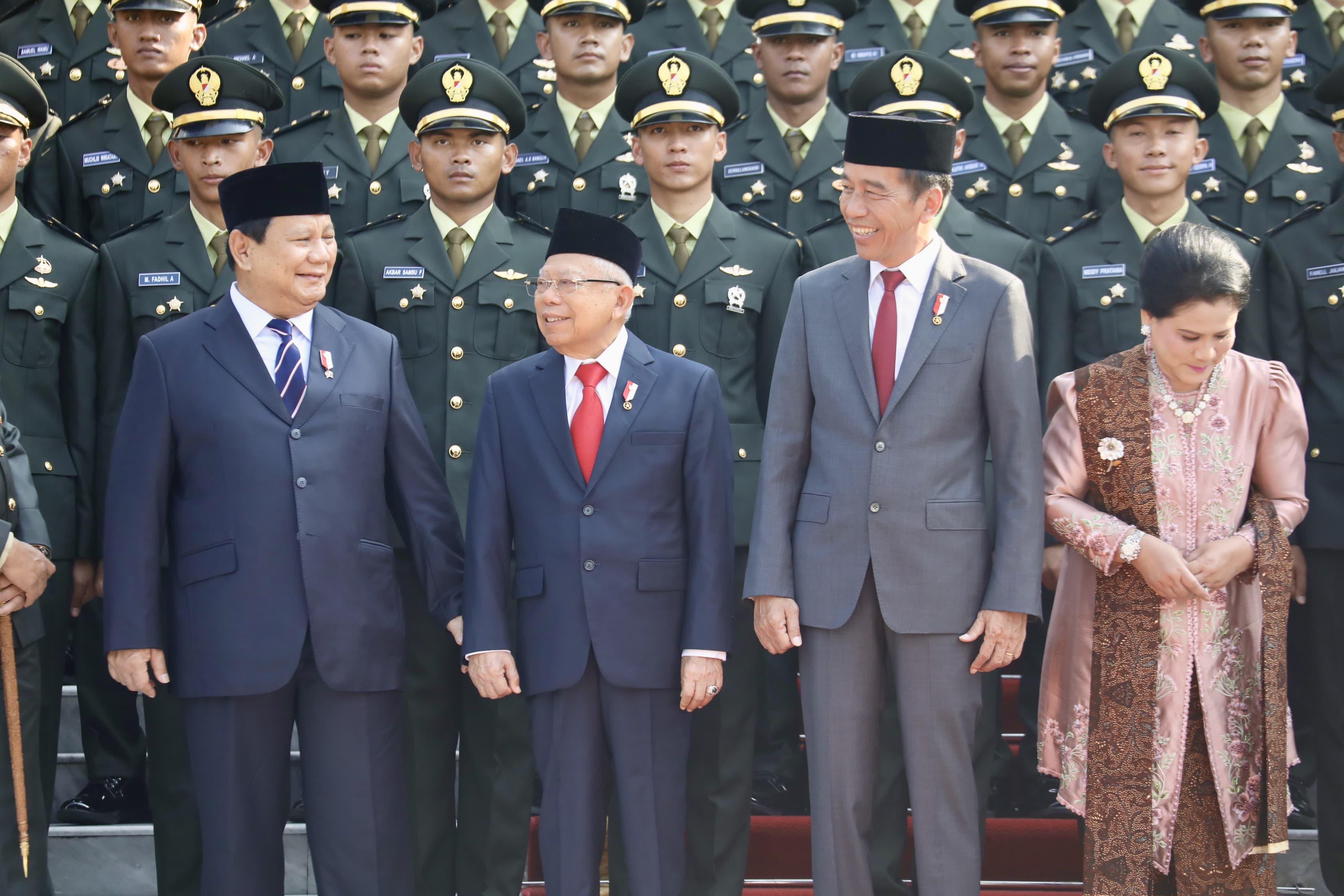 Momen akrab Presiden Joko Widodo, Wakil Presiden Ma'ruf Amin dan Presiden terpilih Prabowo Subianto. (Foto/Tim Prabowo).