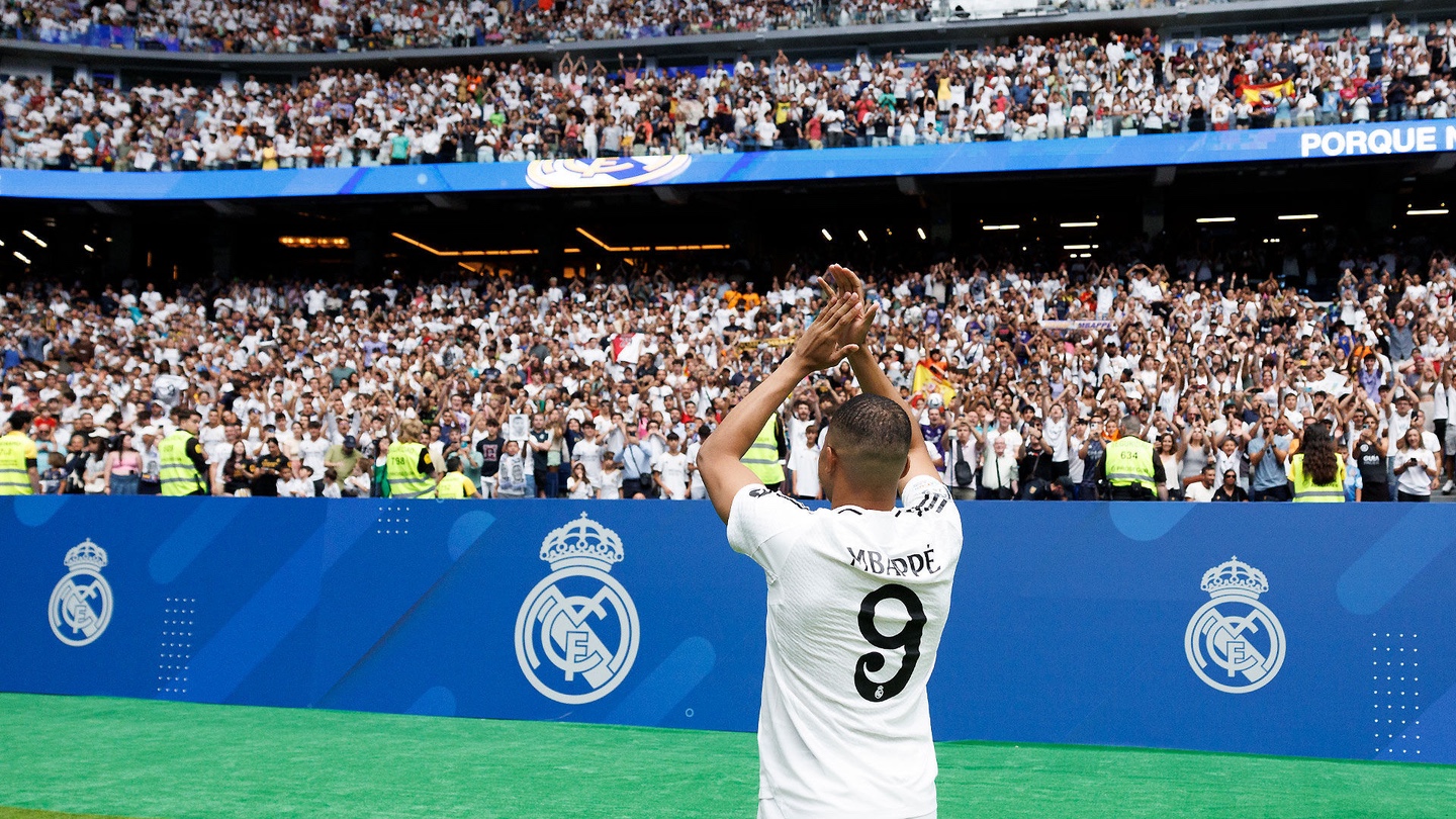 Kylian Mbappe diperkenalkan sebagai pemain baru Real Madrid. (Foto/realmadrid.com)