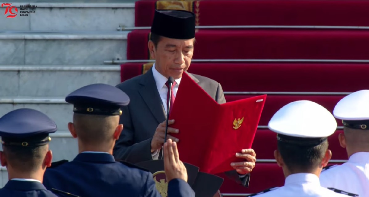 Presiden Jokowi melantik perwira TNI/Polri. (Foto/tangkapan layar YouTube Sekretariat Presiden).