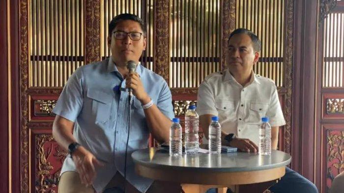 Sudaryono (kiri) dalam sebuah kesempatan. Ketua DPD Gerindra itu kini resmi menjabat wakil menteri pertanian. (Foto/Sudayono.id)