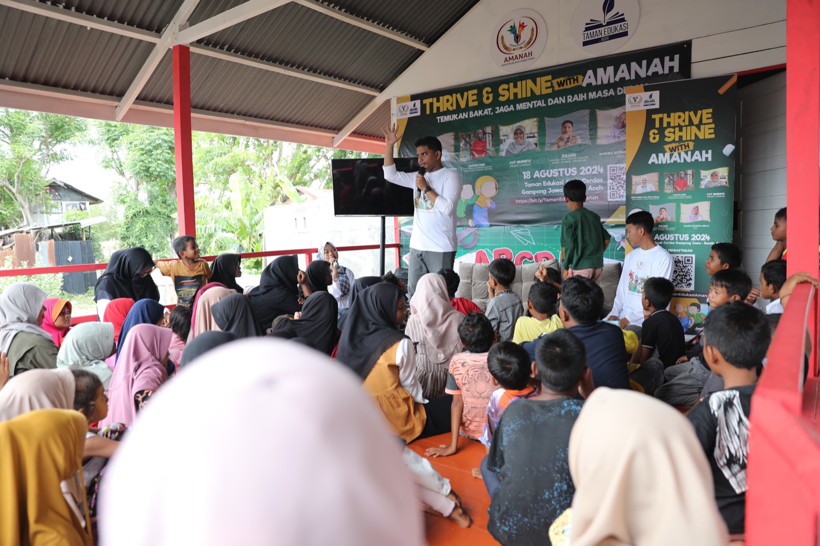 Amanah Bantu Anak Anak-anak Gampong Jawa Banda Aceh Temukan Minat dan Kembangkan Kemampuan. (Foto/Amanah).