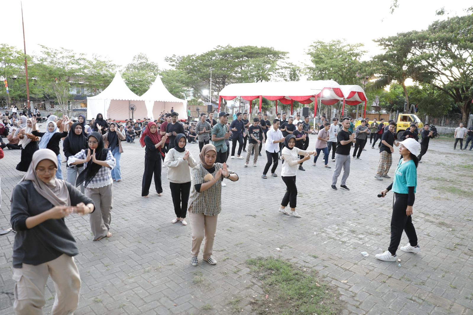 Lebih dari 600 Penari Aceh Ikuti Latihan Perdana untuk Acara Peresmian Gedung Amanah. (Foto/Amanah).