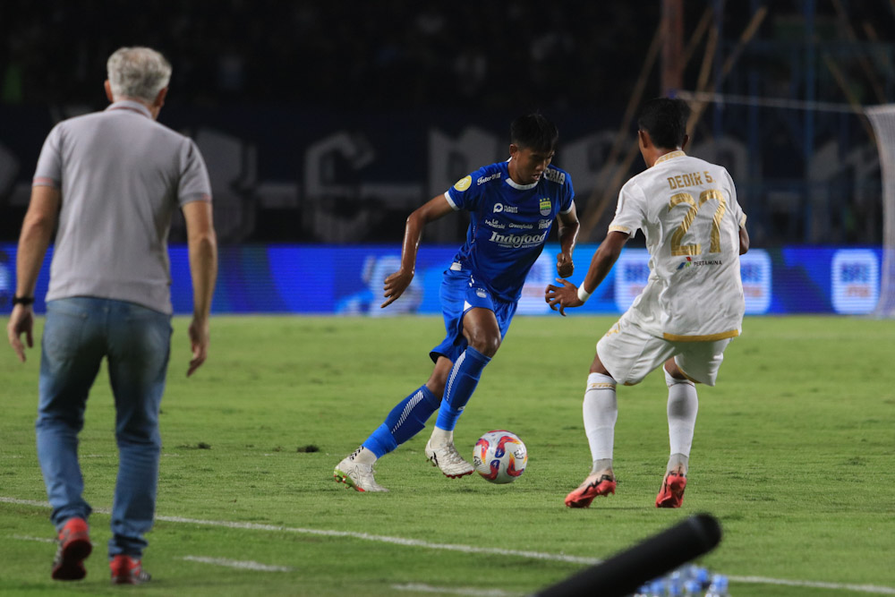 Persib vs Arema. (Foto/Liga Indonesia Baru)