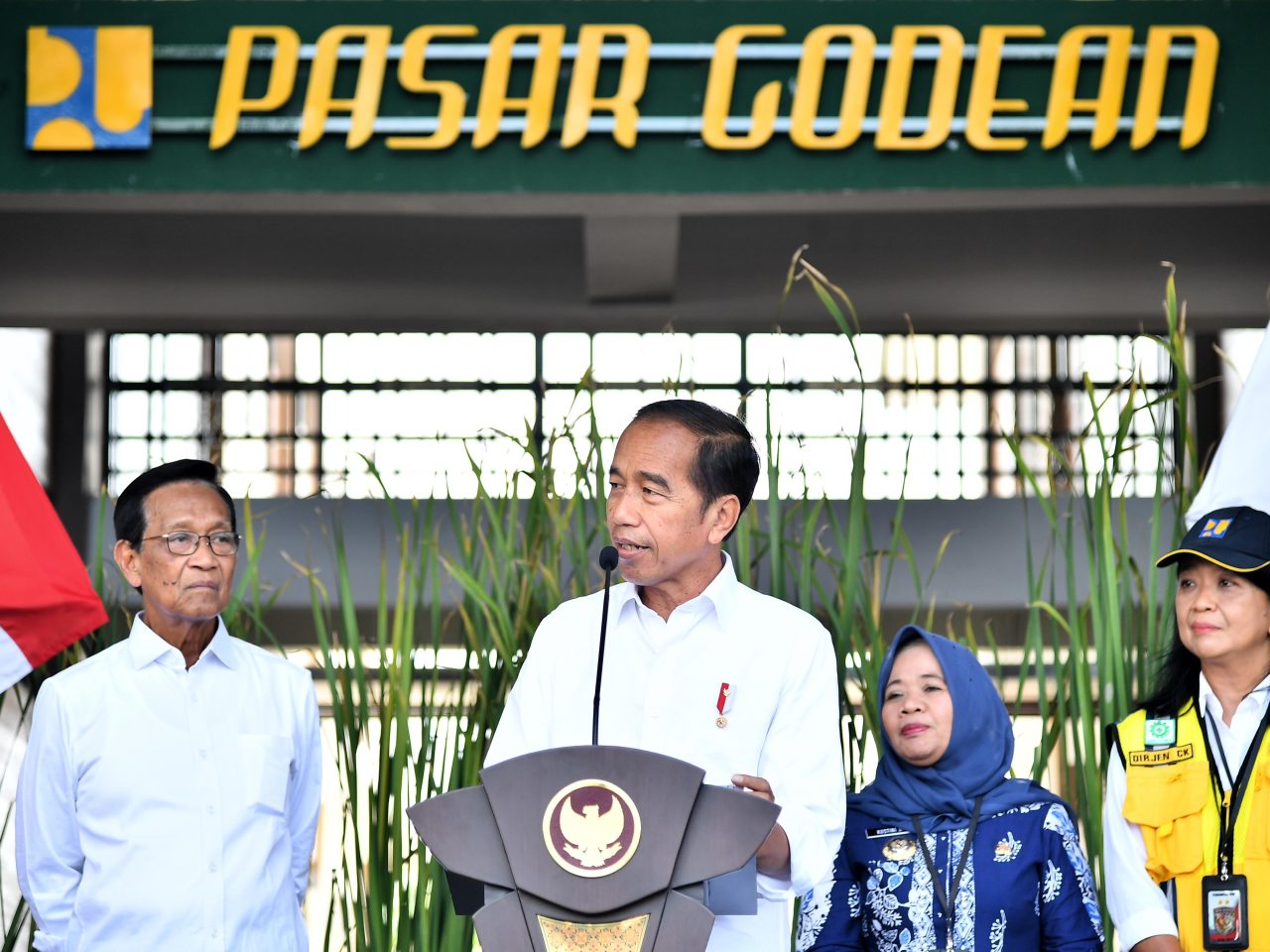 Presiden Joko Widodo (Jokowi) meresmikan Pasar Godean. (Foto/BPMI).