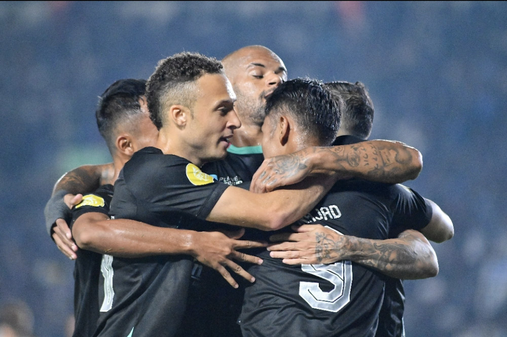 Persib Bandung saat menjalani pekan pertama Liga 1. (Foto/Liga Indonesia Baru).