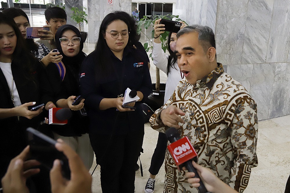 Sekjen Partai Gerindra , Ahmad Muzani memberikan keterangan kepada wartawan. (BeritaNasional/Elvis Sendouw)