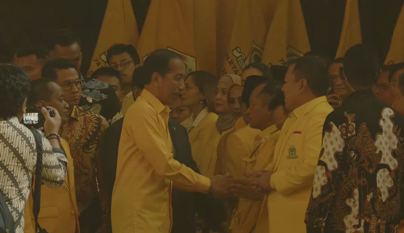 Presiden Jokowi saat hadir di penutupan Munas Golkar. (Foto/YouTube Golkar).