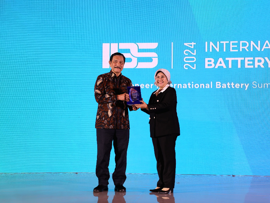 Menko Marves Luhut Binsar Pandjaitan saat menghadiri International Battery Summit 2024. (Foto/Kemenko Marves)