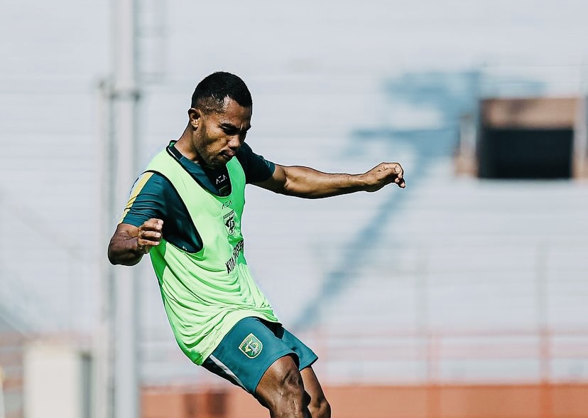 Bek sayap Persebaya Ardi Idrus. (Foto/Liga Indonesia Baru).