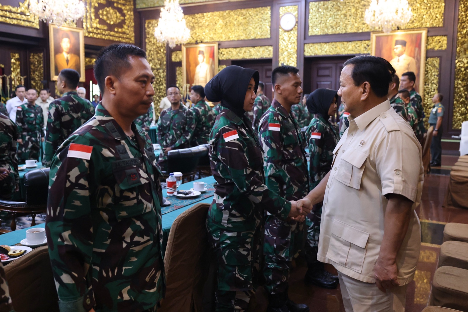 Prabowo Beri Arahan 40 Nakes yang Akan Tugas Misi Kemanusiaan Gaza. (Foto/Tim Prabowo).