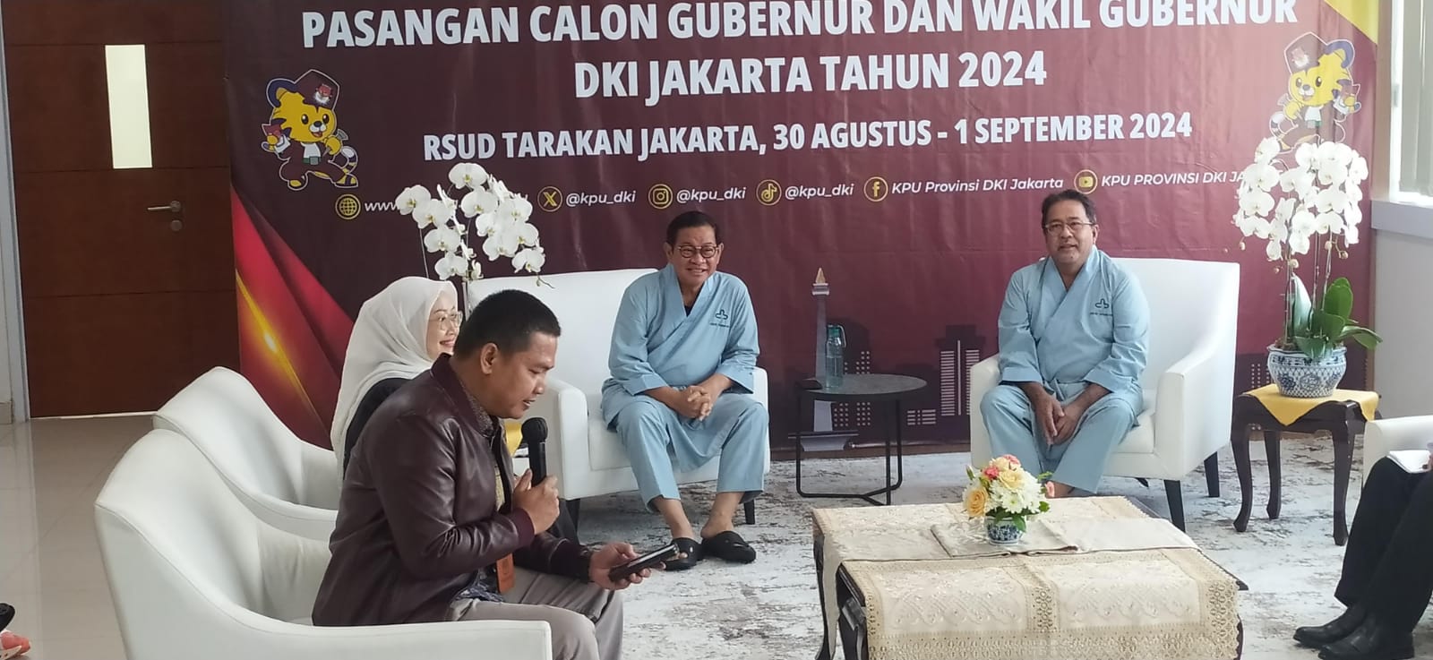 Bakal calon Gubernur DKI Jakarta 2024 Pramono Anung (kiri). (BeritaNasional/Oke Atmaja).