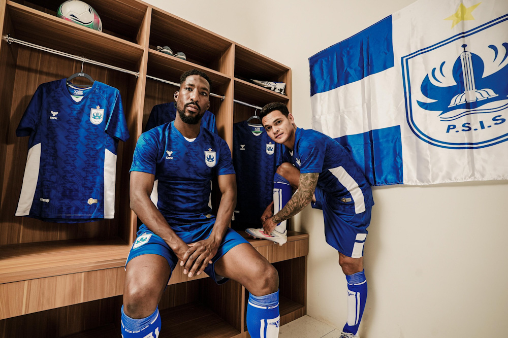 Jersey terbaru PSIS. (Foto/Liga Indonesia Baru).