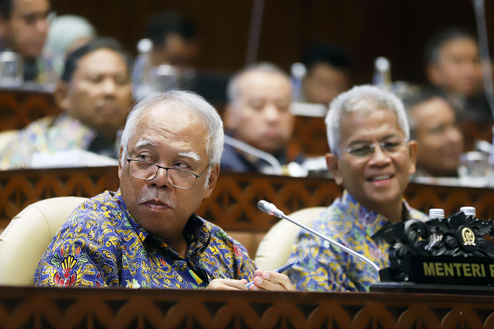 Rapat kerja komisi V bersama PUPR bahas RKA K/L TA. 2025 Kementerian PUPR. (BeritaNasional/Elvis Sendouw)