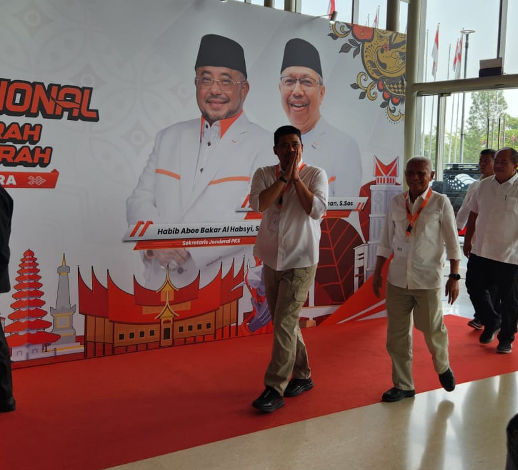 Bobby Nasution menghadiri konsolidasi nasional cakada PKS. (BeritaNasional/Panji)