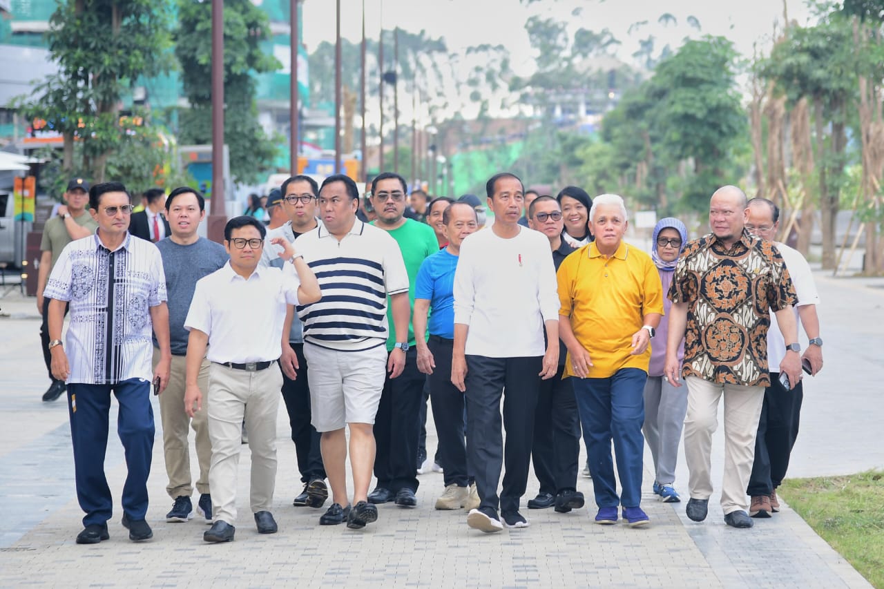 Jokowi Ajak Cak Imin hingga Hatta Rajasa Keliling IKN. (Foto/Setkab).