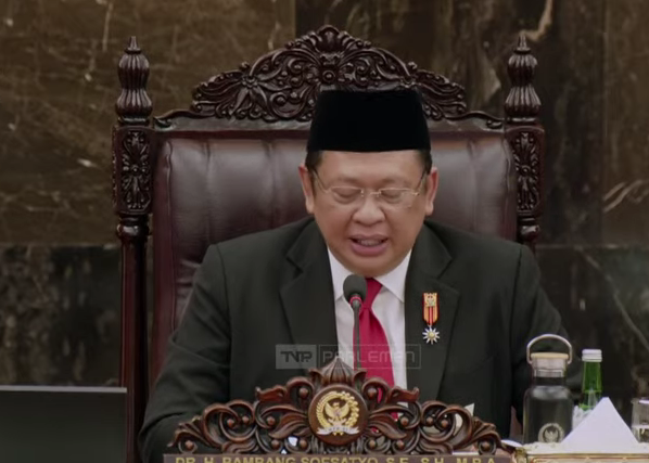 Ketua MPR RI Bambang Soesatyo saat berpidato dalam Sidang Tahunan MPR RI dan Sidang Bersama DPR RI dan DPD RI di Kompleks Parlemen, Jakarta, Jumat (16/8/2024). (BeritaNasional/Tangkapan Layar)