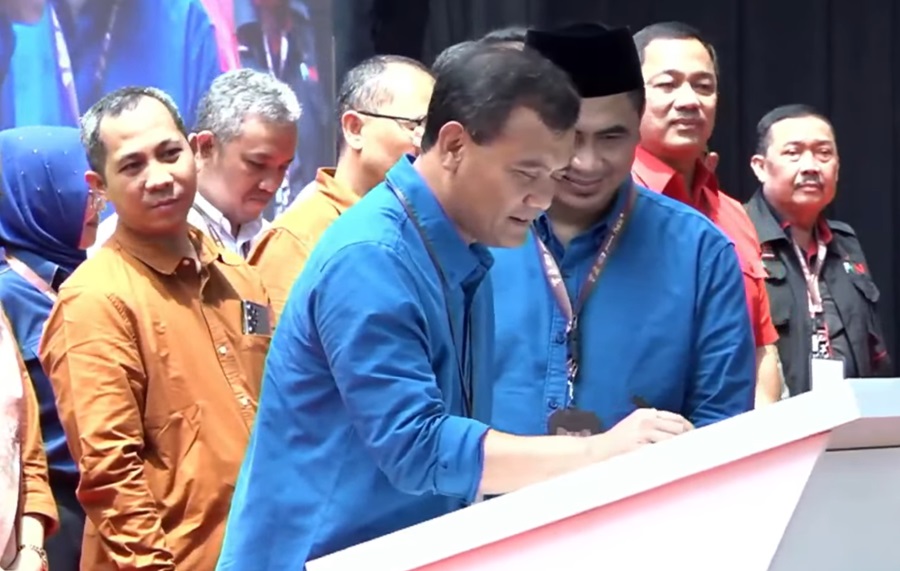 2 Paslon Pilgub Jawa Tengah Deklarasikan Kampanye Damai. (Foto/YouTube KPUD Jawa Tengah).