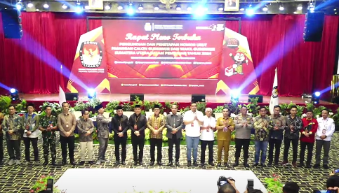 Suasana penetapan paslon di Pilgub Sumut 2024. (Foto/tangkapan layar YouTube KPU Sumut)