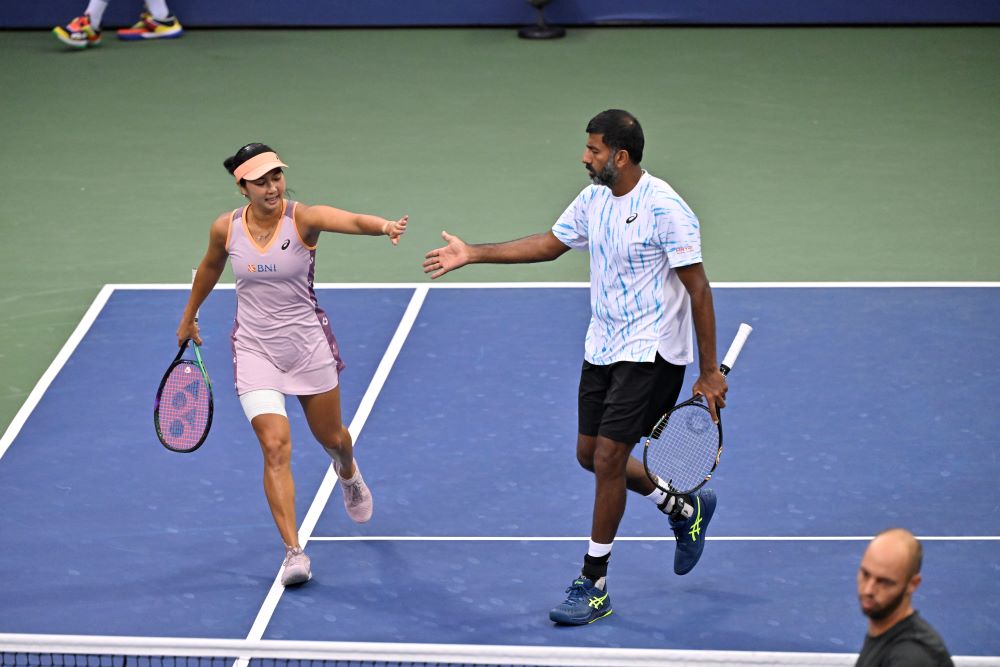 Petenis Indonesia, Aldila Sutjiadi dan pasangannya, Rohan Bopanna dari India. (BeritaNasional/Doc. Aldila)