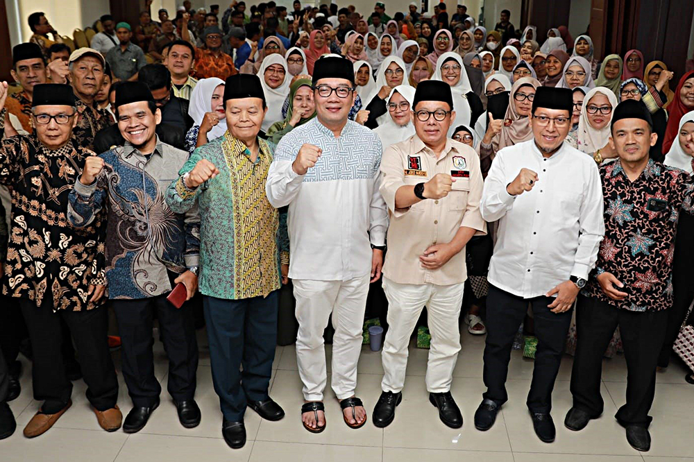 Bakal calon Gubernur Jakarta Ridwan Kamil hadiri Silaturahmi Forum Keumatan yang digelar di DPTW Partai Keadilan Sosial (PKS). (BeritaNasional/dok Tim RK/Elvis Sendouw)